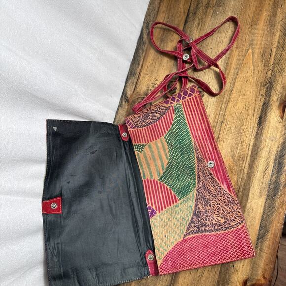 Vintage Leather Patchwork Clutch Envelope Purse Made In India 1980s 1970s Boho - Picture 6 of 9